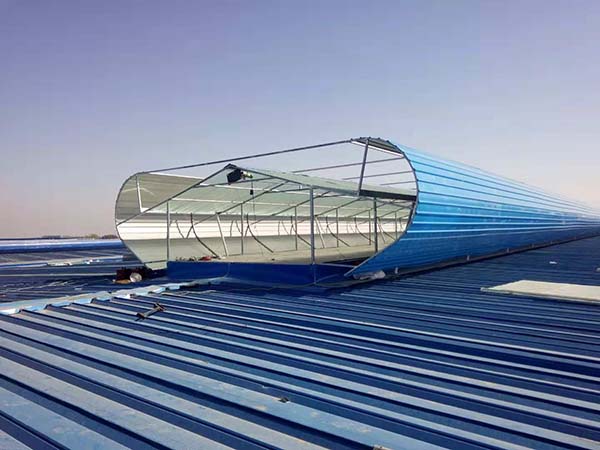 屋脊起闭式通风气楼